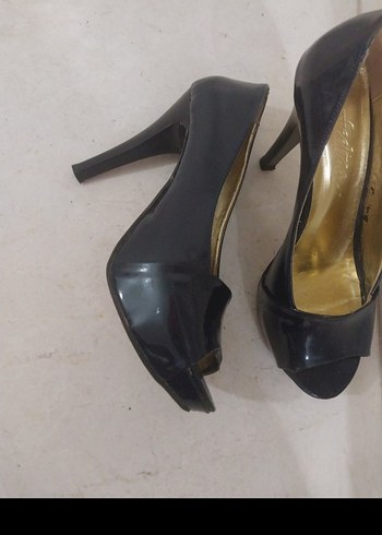 Klasik Siyah Tokalı Stiletto Topuklu Ayakkabı 38 numara - Görsel 6