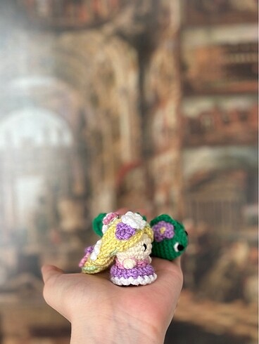 Rapunzel Prenses Charm