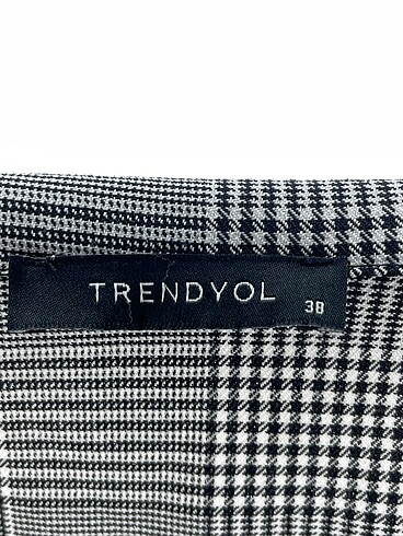 38 Beden gri Renk Trendyol & Milla Ceket %70 İndirimli.