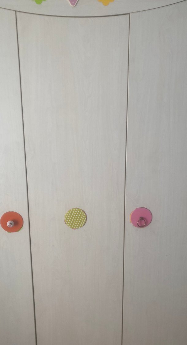 Çocuklar için beyaz dolap - Görsel 2