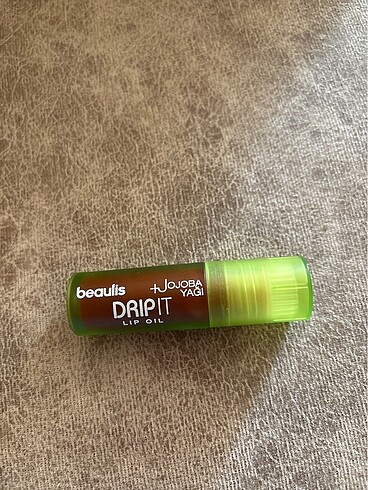 lip oil 380 rubby touch