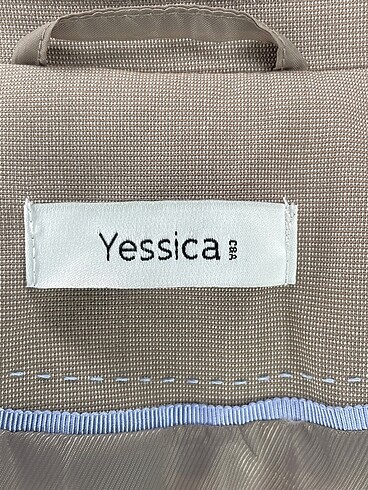 38 Beden çeşitli Renk Yessica Blazer %70 İndirimli.