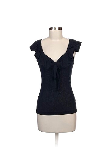 Zara Bluz %70 İndirimli.