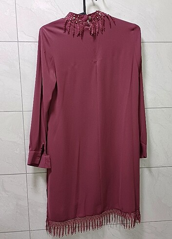 Diğer Tunik.