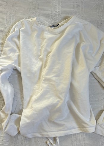 Beyaz Uzun Kollu arkası ayarlanabilir sweat