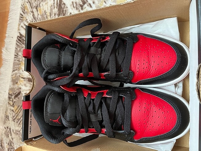 35 Beden kırmızı Renk Nike air jordan