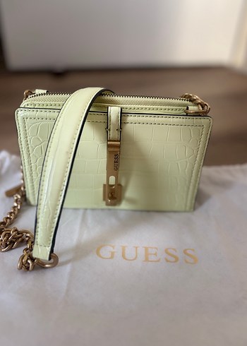 Beden GUESS Sarı Zincir Detaylı Deri Çanta