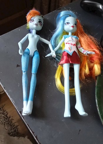 My Little Pony Equestria Girls Rainbow Dash Doll