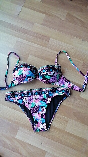 Calzedonia payetli çok şık 
