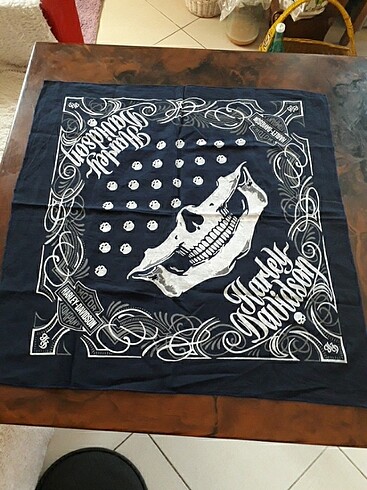 Beden Harley Davidson bandana