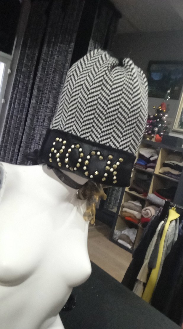 Patricia Pepe 25%Yún - Görsel 5