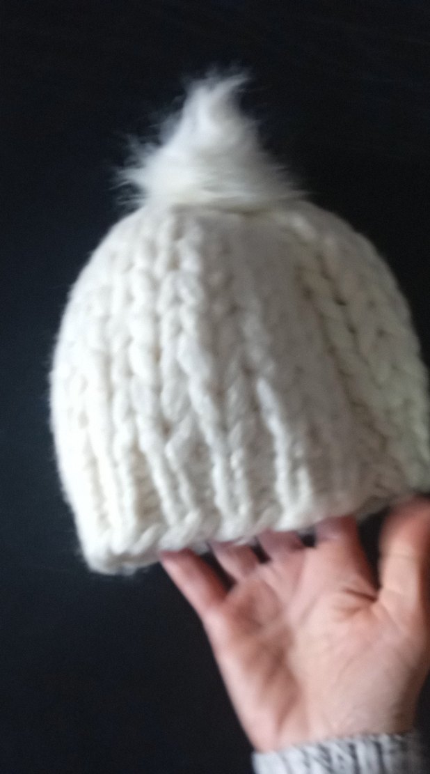 Krem ponponlu hand made - Görsel 4