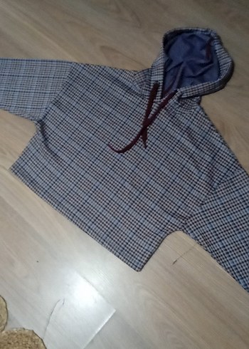 Stradivarius m ekoseli kapüşonlu - Görsel 3