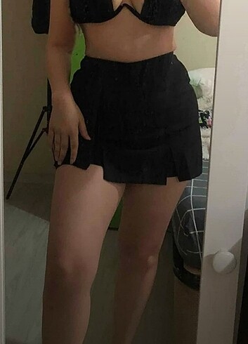 Siyah mini etek