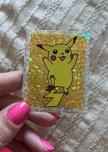 Pikachu pokemon kartı