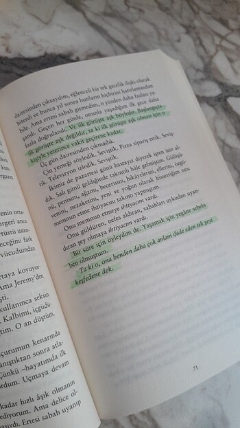  Beden COLLEEN HOOVER VERITY