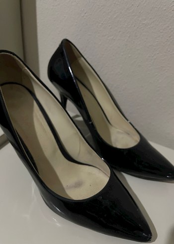 Siyah Rugan Stiletto Topuklu Kadın Ayakkabı - Görsel 3