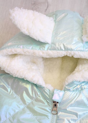 Kız Çocuk Su Yeşili Kapüşonlu Kürklü Mont - Görsel 3