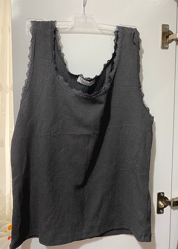 Siyah V Yaka Örme Kadın Atlet - Görsel 3