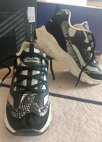 38 Beden siyah Renk Skechers 38 numara spor ayakkabi