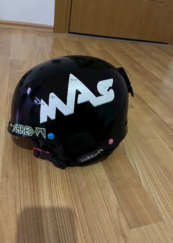 Parlak Siyah Baskılı Erkek Kayak Gözlüğü Ve Kaskı - Görsel 4