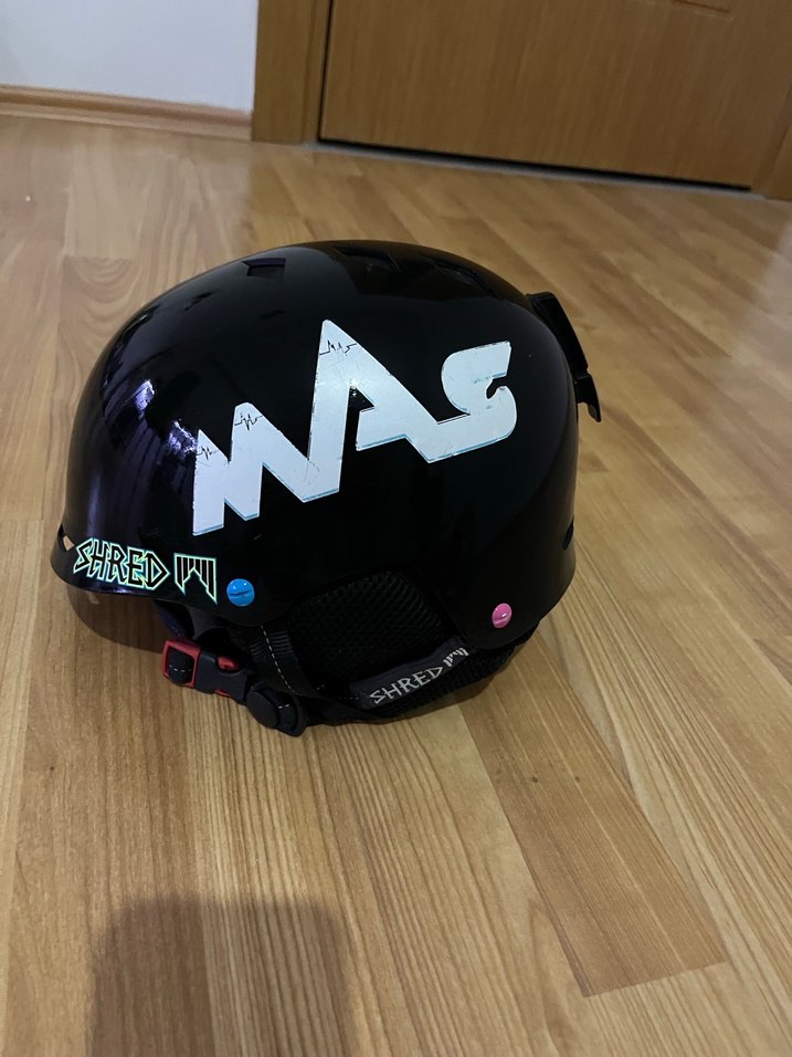 Parlak Siyah Baskılı Erkek Kayak Gözlüğü Ve Kaskı - Görsel 4