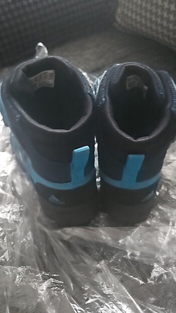 Adidas Yeni etekitsiz iki defa giydirebildik