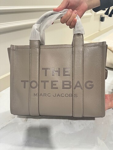 MARC JACOBS TOTE BAG