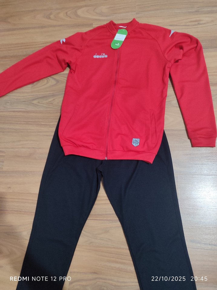 Kırmızı Fermuarlı Erkek eşofman takımı - Görsel 3