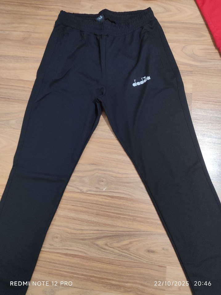 Kırmızı Fermuarlı Erkek eşofman takımı - Görsel 2