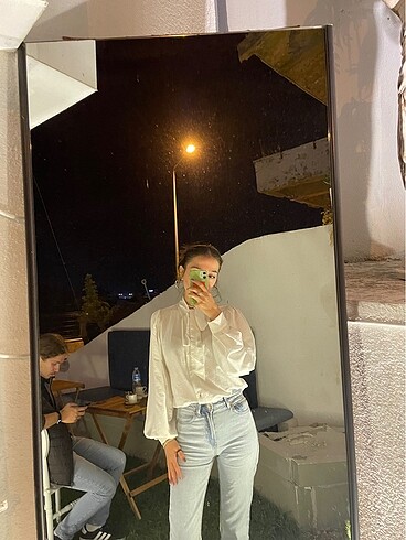 Az kullanıldı dar geldiği için satıyorum