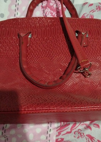 Kırmızı Deri Yılan Desenli Kadın Çanta - Görsel 2