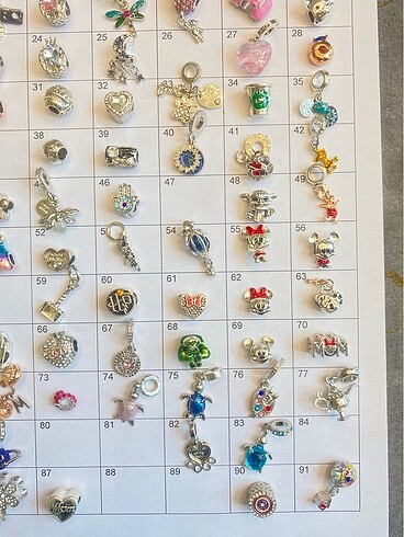  Beden Charm