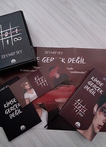 Kimse gerçek değil (özel kutulu set)