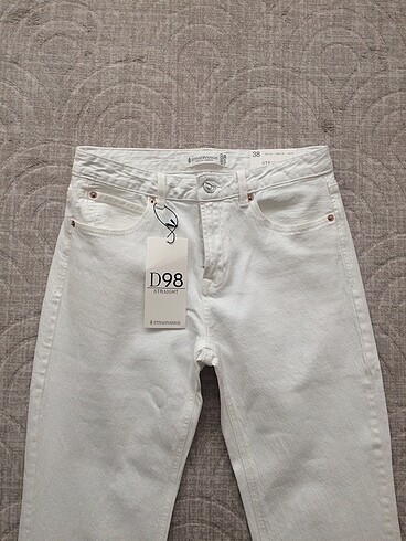 Stradivarius Stradivarius D98 beyaz jean