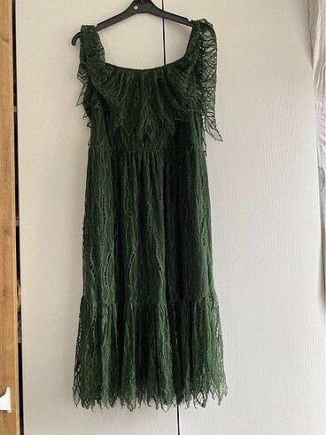 yesil elbise