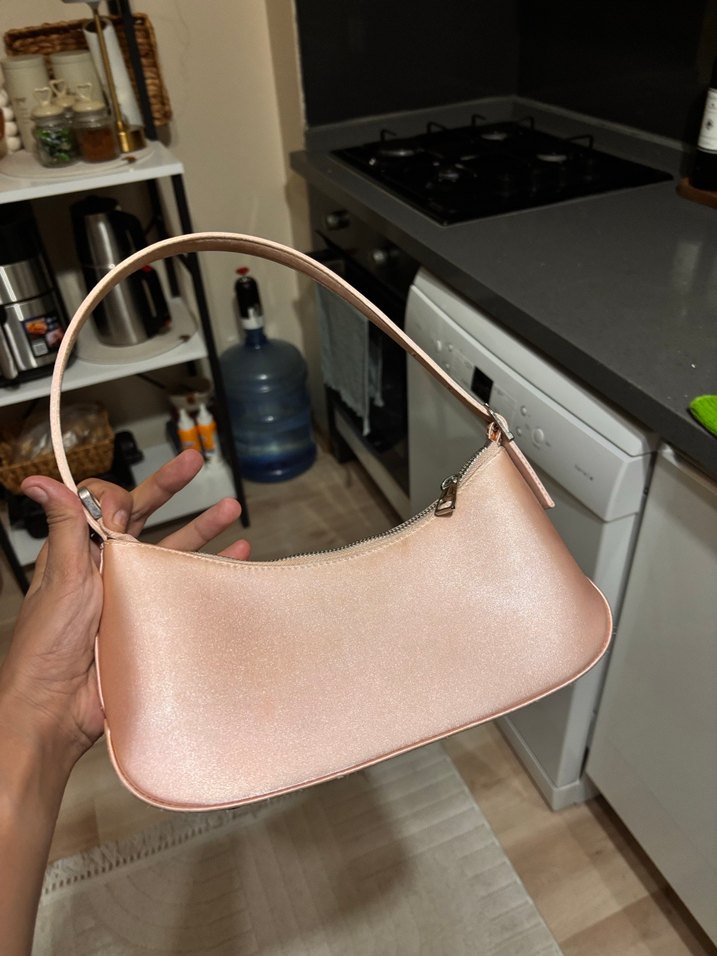 Pembe Deri Tokalı Kadın Çantası - Görsel 2