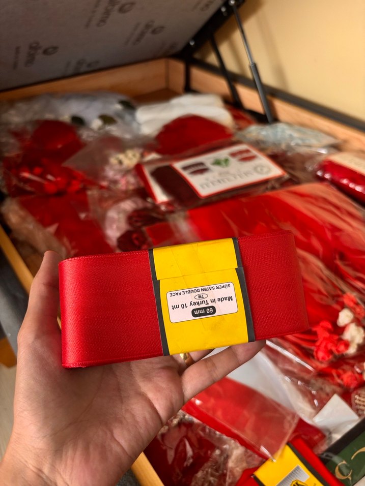 Kuşak ve takı kurdelesi hepsi mevcut - Görsel 2