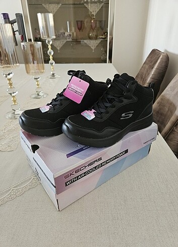 Skechers Kadın bot