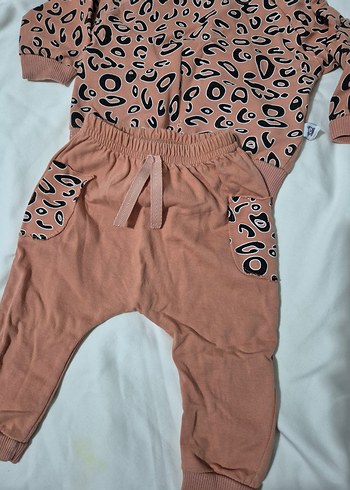 Kahverengi Leopar Desenli Bebek Takımı - Görsel 2