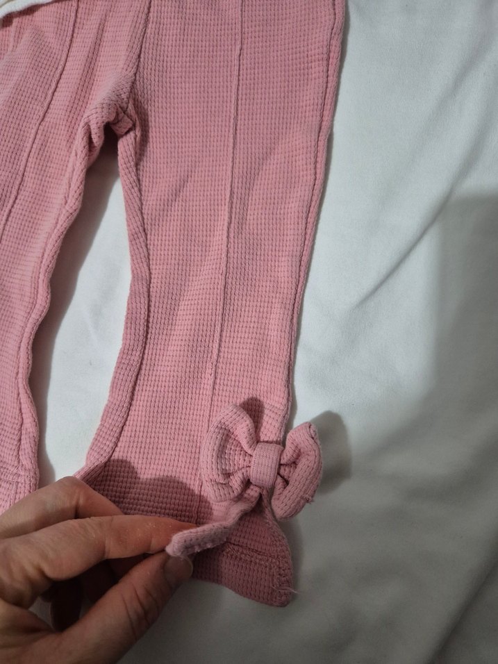 Nakışlı Triko Bebek Kız Takımı - Görsel 2