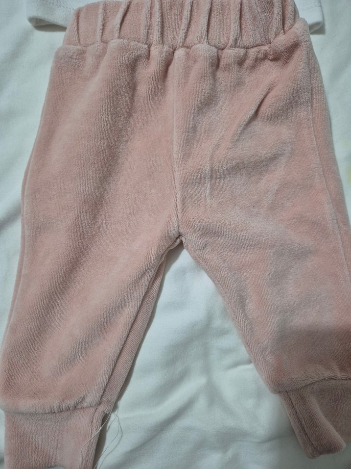 Dantel Detaylı Pembe Bebek Kız Takımı - Görsel 2