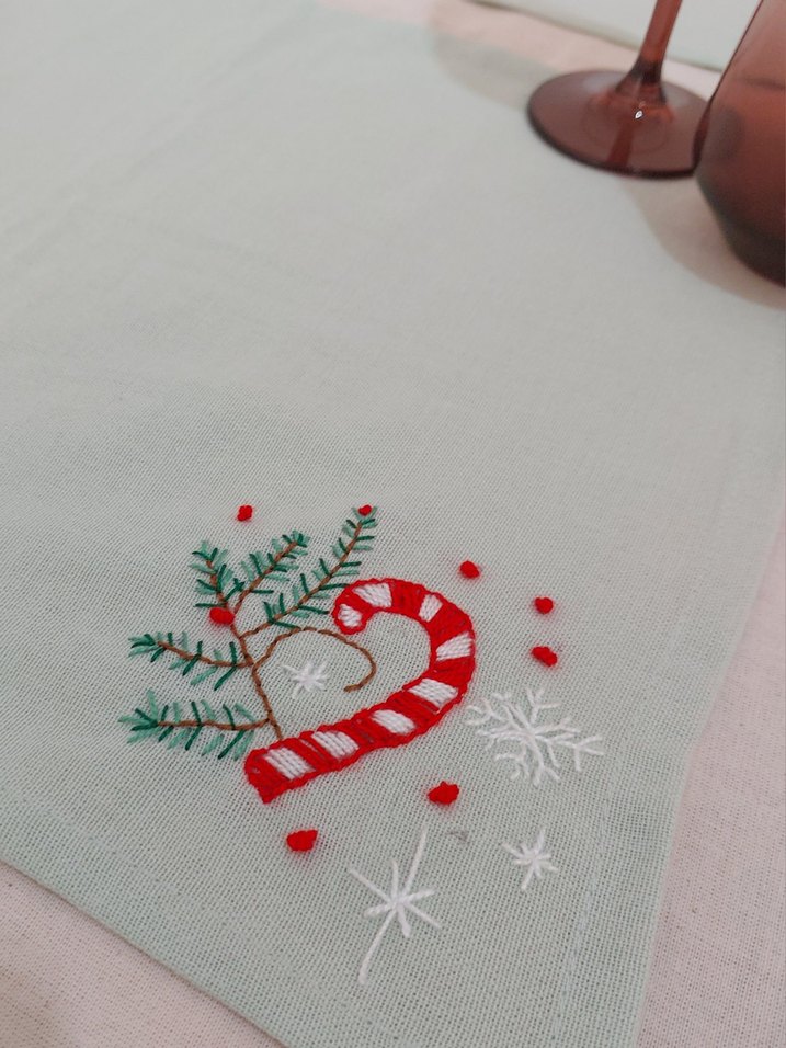 Yılbaşı Nakışlı Pastel Adaçayı rengi Amerikan Servis - Görsel 5