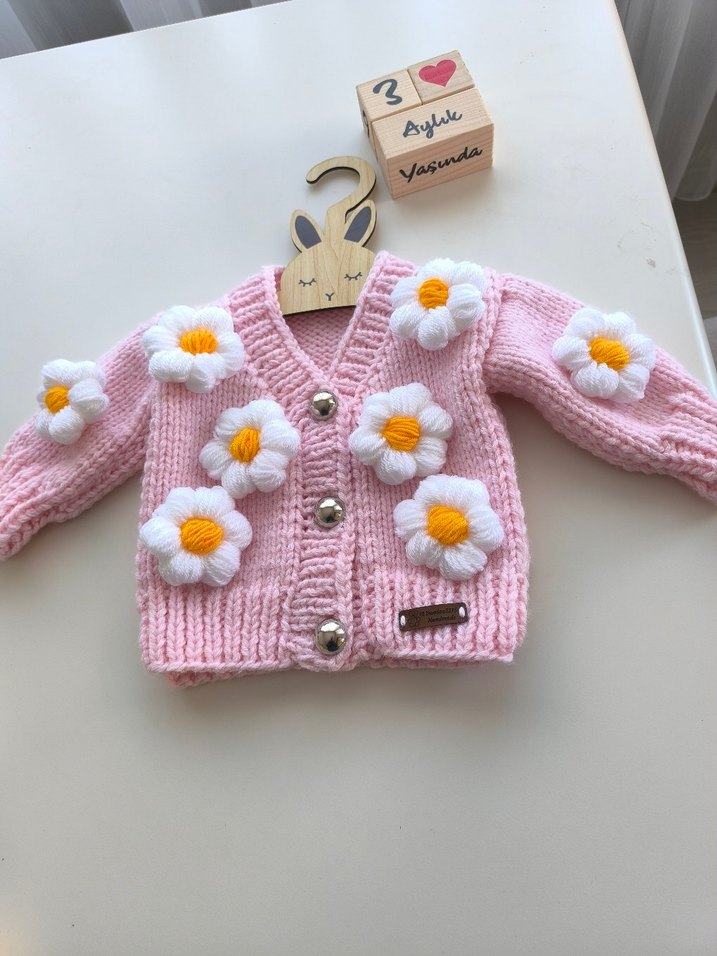 Pembe Çiçekli Hırka - Görsel 5