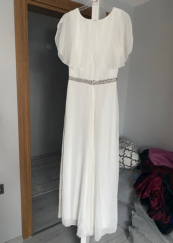 Kısa Kollu Beyaz Uzun Gelinlik - Görsel 5