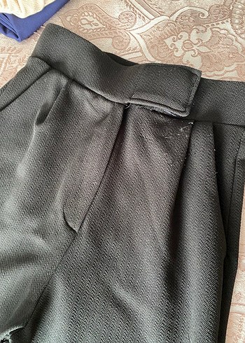 Siyah Kemerli Kadın Kumaş Pantolon - Görsel 2