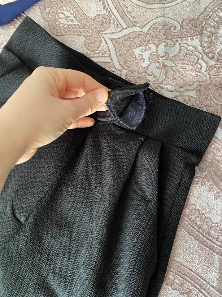 Siyah Kemerli Kadın Kumaş Pantolon - Görsel 3