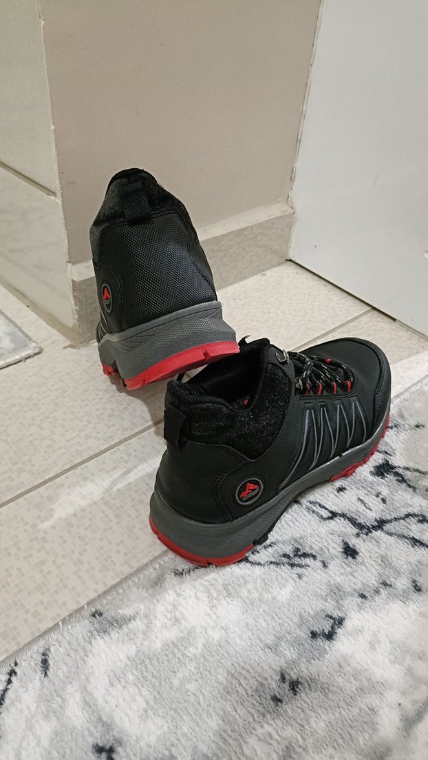 Siyah Bağcıklı Erkek Spor Bot - Görsel 2