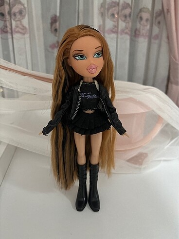 Bratz bebek