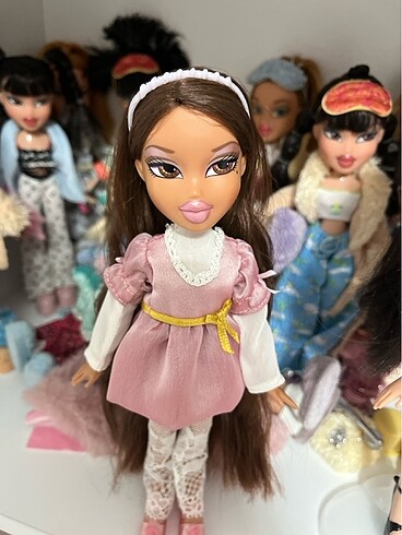 Beden Bratz yasmin